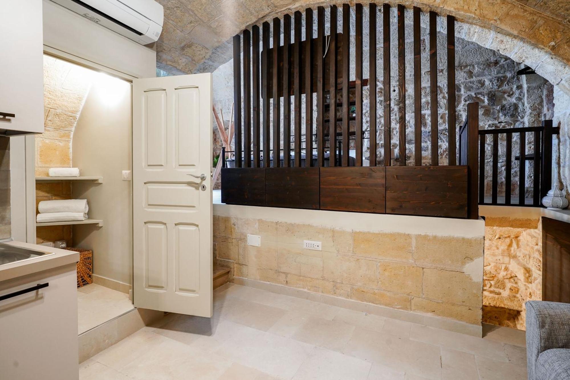 Vico Farinella Apartment By Barbarhouse โปลีญาโนอามาเร ภายนอก รูปภาพ